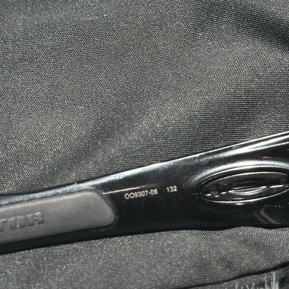 Authentic Oakley Men’s Turbine Rotor Prizm Polarized Sunglasses - Picture 5 of 7